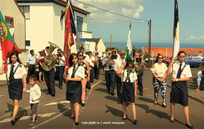 RECREIO DOS LAVRADORES ABRILHANTOU A FESTA DA SENHORA DE LOURDES – Santo Antão – Ilha de São Jorge (c/ vídeo)