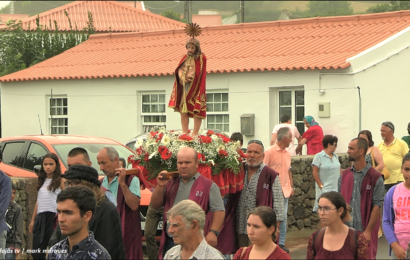 FESTA DO SENHOR BOM JESUS (PROCISSÃO) – Cruzal – Santo Antão – Ilha de São Jorge (c/ vídeo)