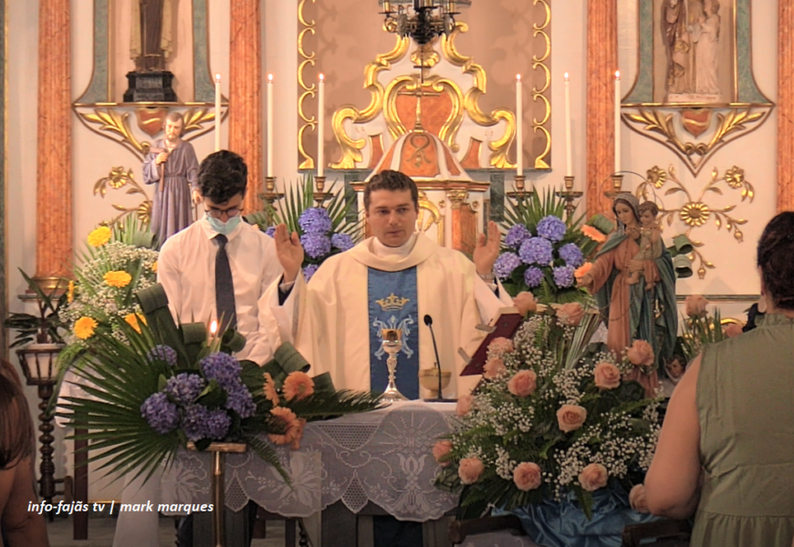 “MISSA”- FESTA DE Nª Srª DO ROSÁRIO – Norte Pequeno – Ilha de São Jorge (c/ vídeo)