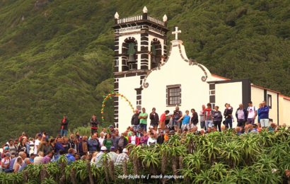 (ARREMATAÇÕES DO GADO) – FESTA DA FAJÃ DA CALDEIRA DE SANTO CRISTO – Ilha de São Jorge (c/ vídeo)
