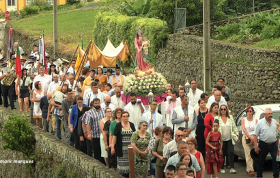 FESTA DE Nª SRª DO ROSÁRIO (Procissão) – Vila do Topo – Ilha de São Jorge (c/ vídeo)