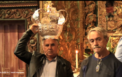 “MISSA / IMPOSIÇÃO DAS COROAS” – Manadas – Ilha de São Jorge (c/ vídeo)