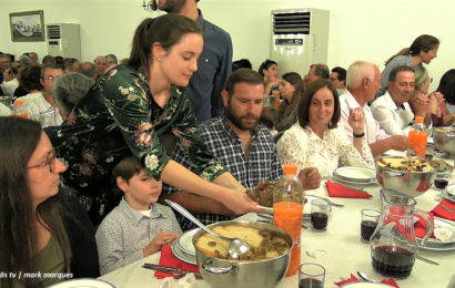 “Almoço do Espírito Santo / Entrevista a Fátima Homem” – Ribeira Seca – Ilha de São Jorge (c/ vídeo)