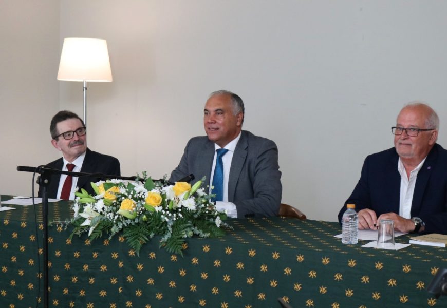 Manuel Azevedo Lança Novo Livro nas Festas da Madalena – Ilha do Pico