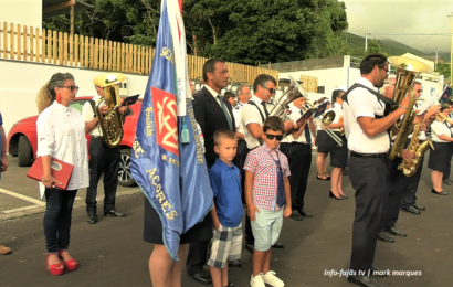“UNIÃO URZELINENSE” abrilhantou a festa da Srª da Encarnação – Ribeira do Nabo – Ilha de São Jorge (c/ vídeo)