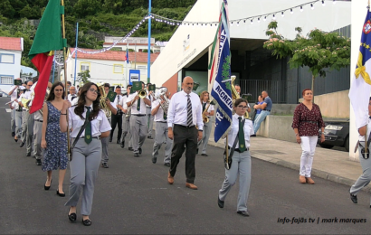 “RECREIO DE SÃO LÁZARO” desfilou no Festival de Julho 2023 – Vila da Calheta – Ilha de São Jorge (c/ vídeo)