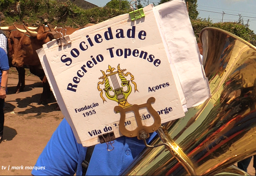“RECREIO TOPENSE”- Abrilhantou o Bodo de Leite no lugar de São Tomé – Ilha de São Jorge (c/ vídeo) “RECREIO TOPENSE”- Abrilhantou o Bodo de Leite no lugar de São Tomé – Ilha de São Jorge (c/ vídeo)
