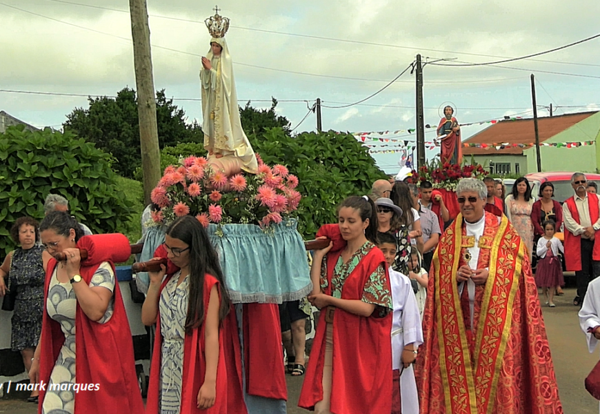 “PROCISSÃO EM HONRA DE SÃO TOMÉ”- Lugar de São Tomé – Ilha de São Jorge (c/ vídeo)