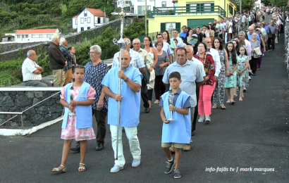 “FESTA DA SRA DAS DORES” (Procissão) – Fajã do Ouvidor – Ilha de São Jorge (c/ vídeo)