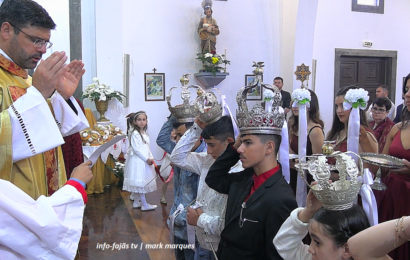 “IMPOSIÇÃO DAS COROAS DO DIVINO ESPÍRITO SANTO / EUCARISTIA” 1º Jantar – Santo Antão – Ilha de São Jorge (c/ vídeo)