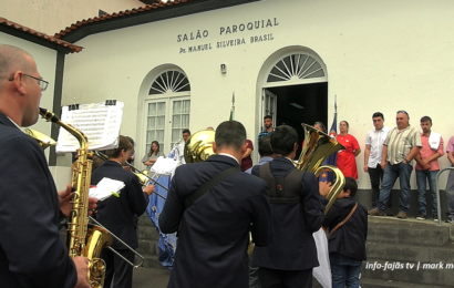 “UNIÃO URZELINENSE ABRILHANTOU A FESTA” – Festa ao Divino Espírito Santo – 4º jantar – Urzelina – Ilha de São Jorge (c/ vídeo)