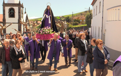 “PROCISSÃO DO ENTERRO DO SENHOR” – Vila do Topo – Ilha S. Jorge (18.04.2025) (c/ vídeo)