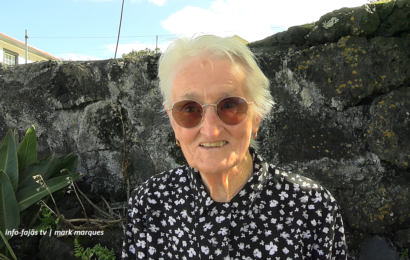 À CONVERSA COM CLOTILDE BRASIL de 91 anos, na Fajã da Ribeira D`Areia – Ilha S. Jorge (outubro.2025) (c/ vídeo)