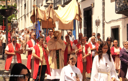 “PROCISSÃO DO CORPO DE DEUS” – Vila das Velas – Ilha de São Jorge (04.06.2026) (c/ vídeo)